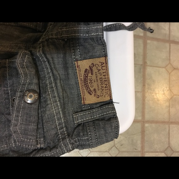 GAP/LEVIS BOYS SHORTS - Picture 6 of 8